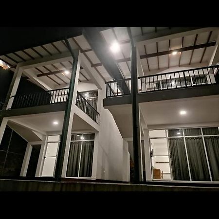 The Tea Tree Resort เอลลา ภายนอก รูปภาพ